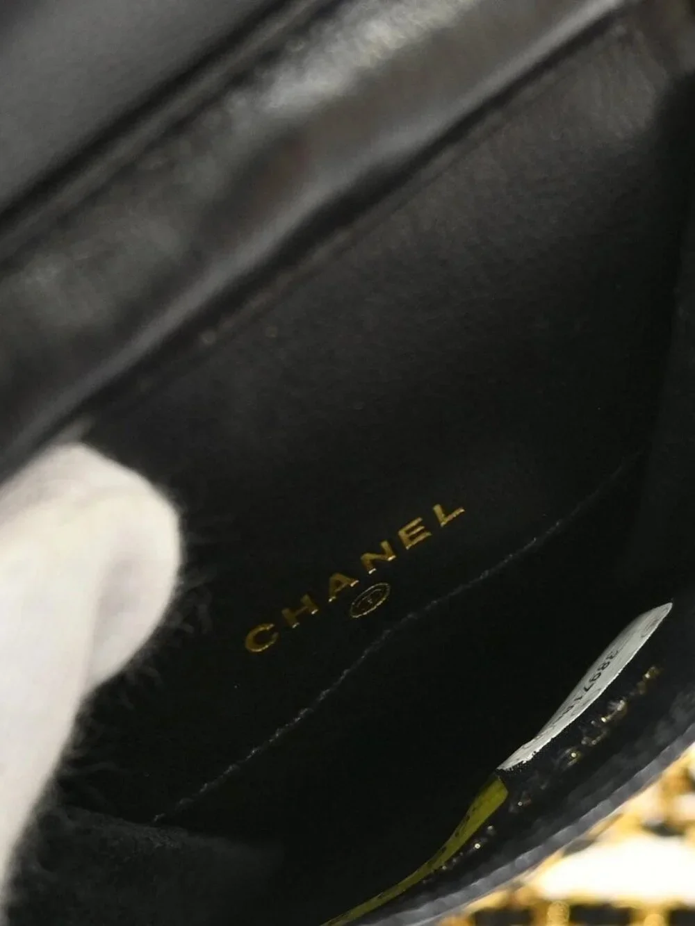 Chanel Black Calfskin Chain Shoulder Bag Pochette Phone Case RQ04855 brand_jfa